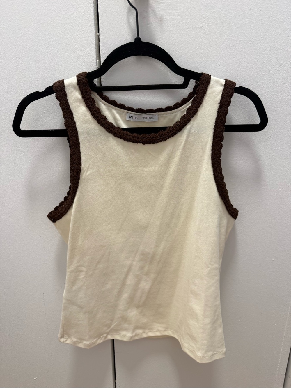 Mango Tank - Picture 2 of 5